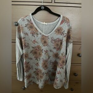 Easel Gray Floral Long Sleeve Top